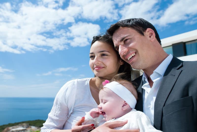 Casal sorrindo — seguro para você